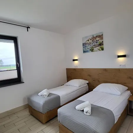 Guest house Konopielka 4*